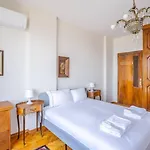 Daire Spacious 4br - Stunning Bosphorus Views! #390