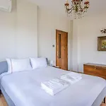 Daire Spacious 4br - Stunning Bosphorus Views! #390 *