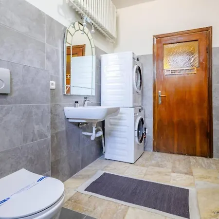 Daire Spacious 4br - Stunning Bosphorus Views! #390 *