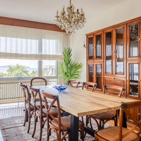 Spacious 4br - Stunning Bosphorus Views! #390 איסטמבול