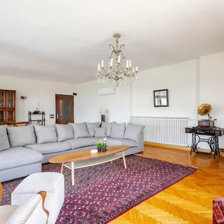 Daire Spacious 4br - Stunning Bosphorus Views! #390 İstanbul