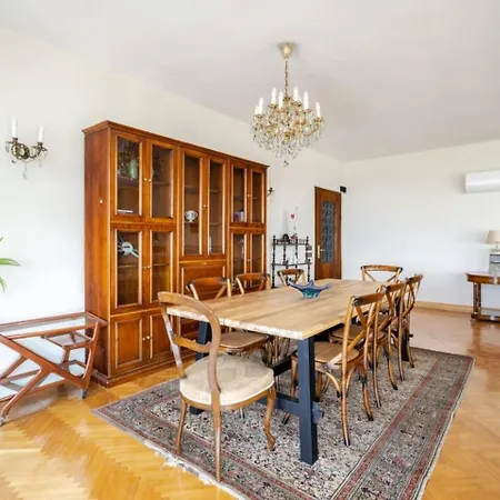 Spacious 4br - Stunning Bosphorus Views! #390 דירה איסטמבול