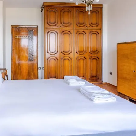 Spacious 4br - Stunning Bosphorus Views! #390 Apartamento *